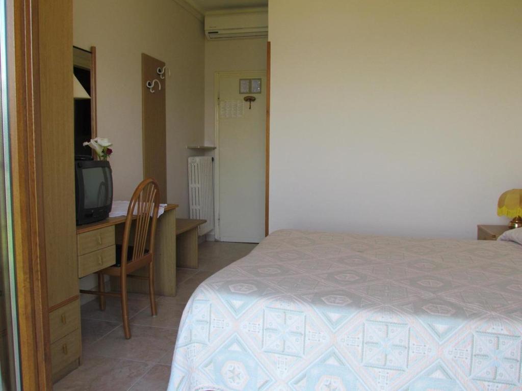 Hotel San Faustino Torri Del Benaco Kamer foto